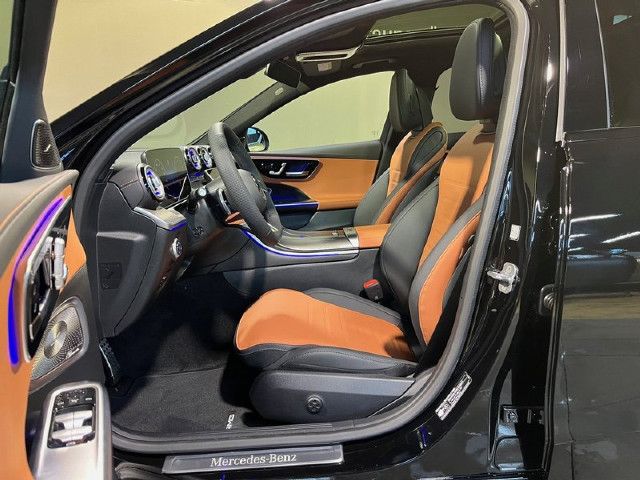 Mercedes-Benz C 200 AMG Line Sedan