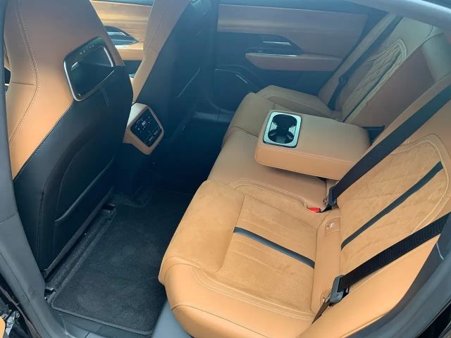 Mazda 6e Plus RWD Takumi