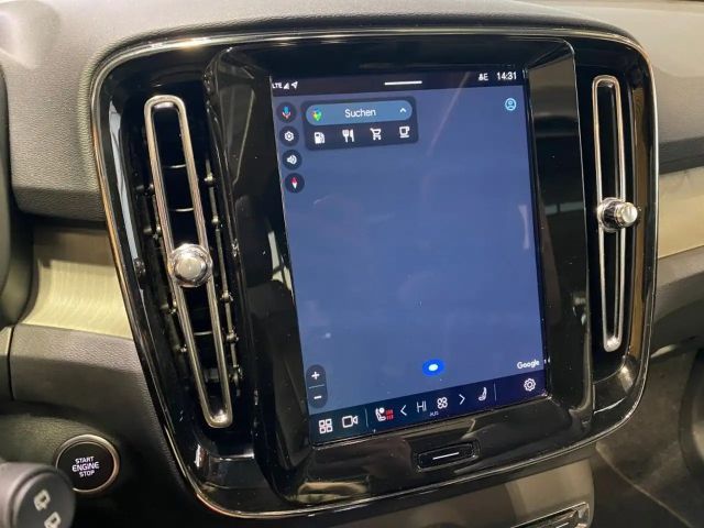 Volvo XC40 Dark Plus