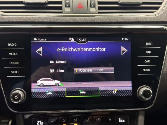 Skoda Superb Combi Sportline iV