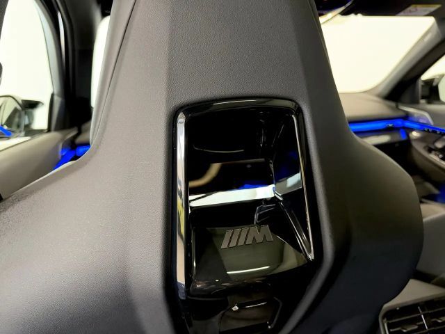 BMW M5 Touring,FrozenMatt,AHK,Panorama,B&W,Leasing,neu