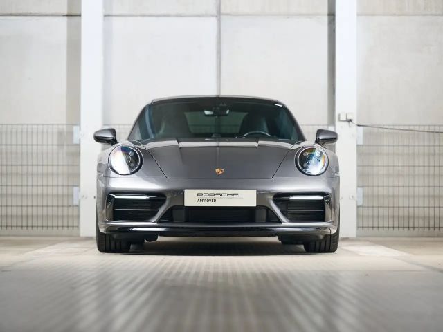 Porsche 911 4 Carrera Coupé