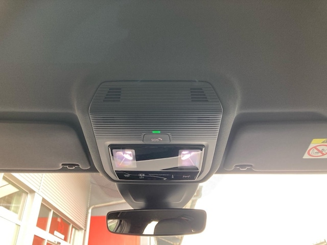 Volkswagen Golf 2.0 TSI DSG Golf VIII