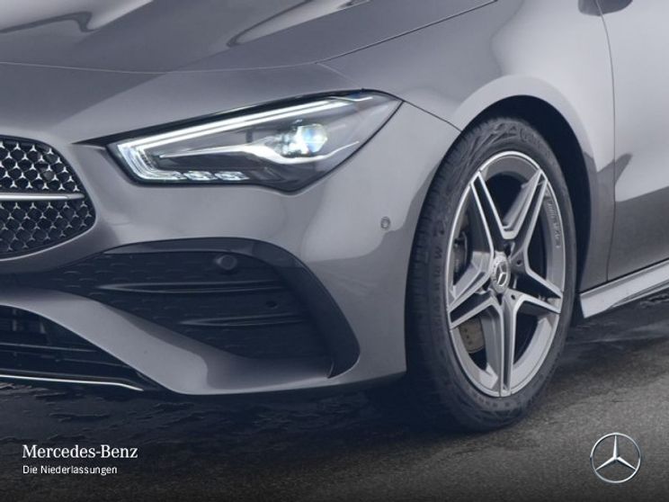Mercedes-Benz CLA 200 AMG Line Shooting Brake
