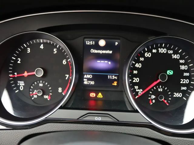 Volkswagen Passat 1.5 TSI Business DSG Variant