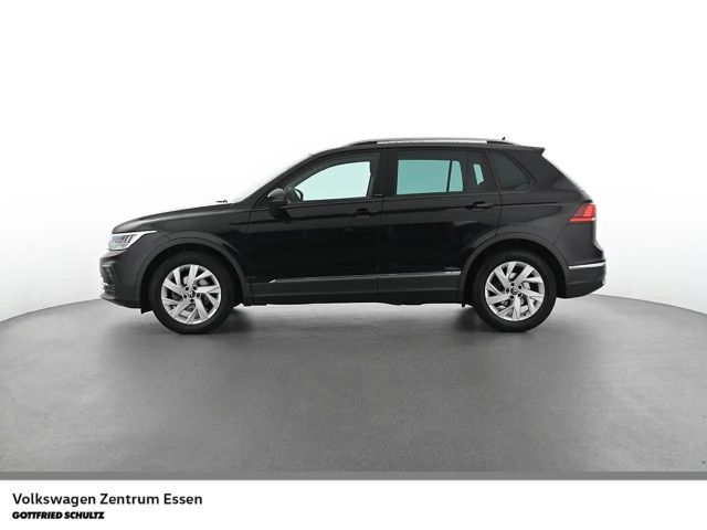 Volkswagen Tiguan Active TSI LED Navi R-Kamera Sitzhzg