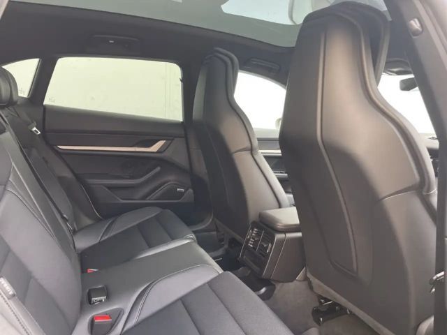 Porsche Taycan Sport Turismo