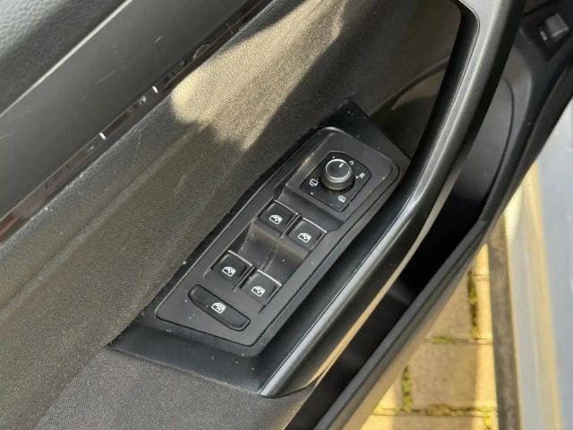 Volkswagen T-Roc 1.5 TSI DSG Sport