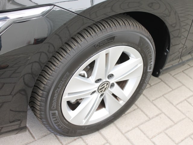 Volkswagen Golf 1.5 TSI DSG Golf VIII Life