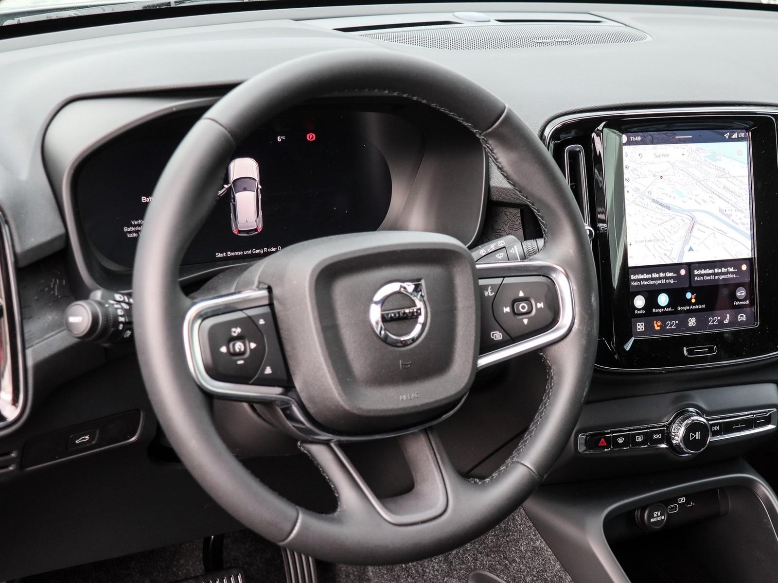 Volvo EX40 Extended range Plus Single motor