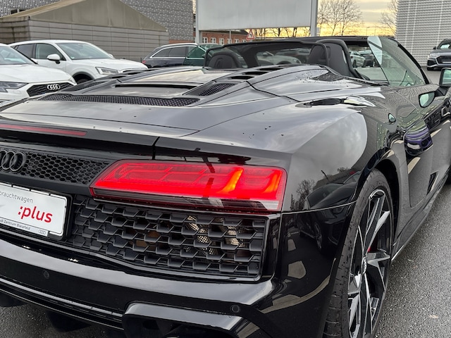 Audi R8 Performance S-Tronic Spyder V10