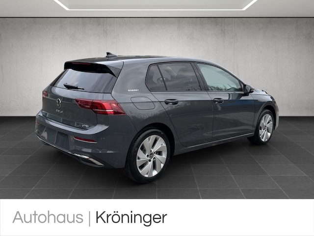 Volkswagen Golf 1.5 eTSI DSG Life