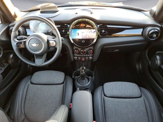 MINI Cooper Cabrio Classic Trim Steptronic Navi Head-