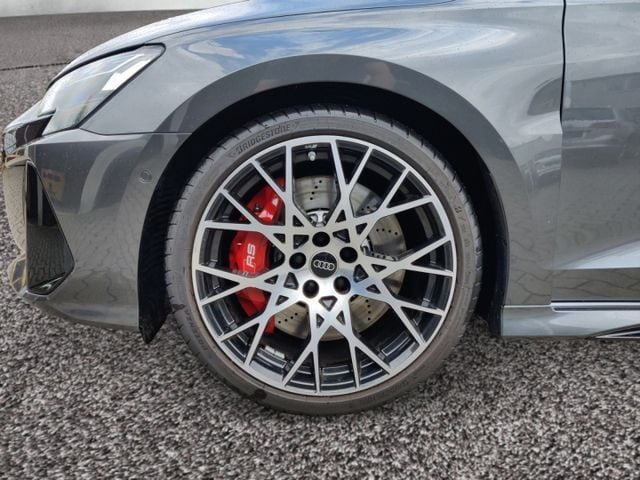 Audi RS3 Quattro S-Tronic Sedan