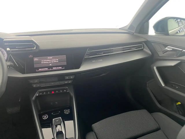 Audi A3 30 TFSI Sedan