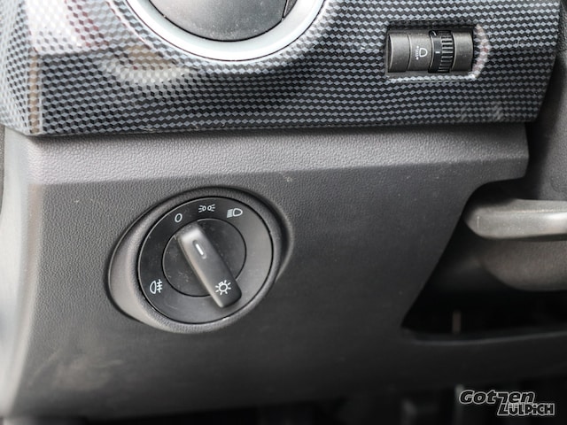 Volkswagen up! up! 1.0 Fahrerassistenzpaket Rear View Klima PDC