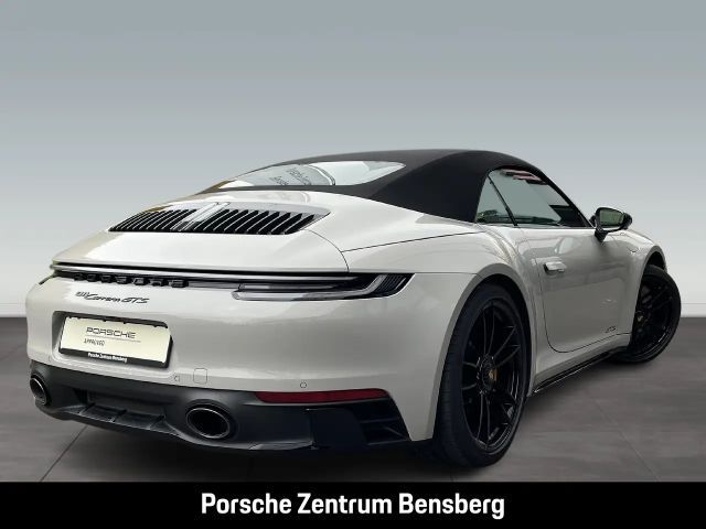 Porsche 992 Cabrio Carrera GTS