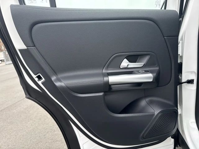 Mercedes-Benz GLA 200 GLA 200 d