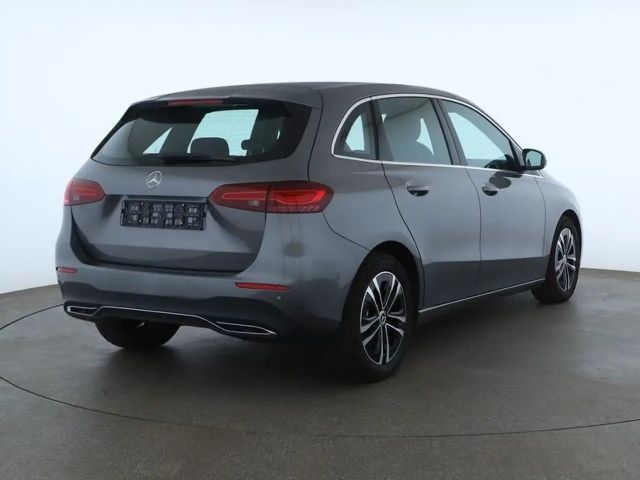 Mercedes-Benz B 200 Progressive