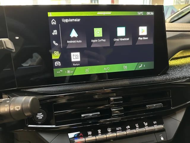 Renault Clio E-Tech Hybrid Techno