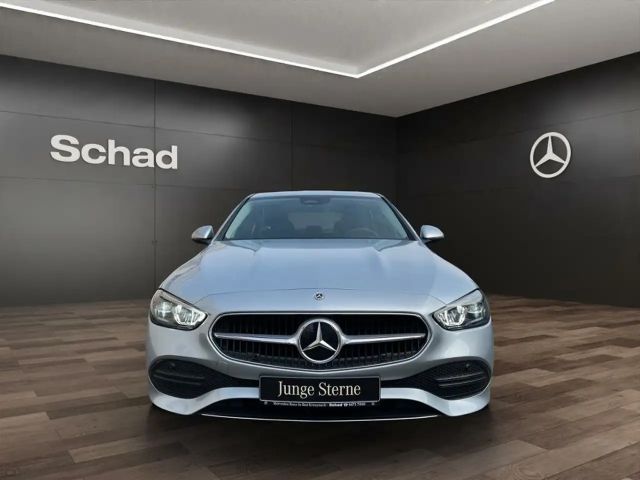 Mercedes-Benz C 180 Sedan