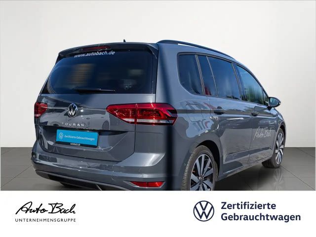 Volkswagen Touran 1.5 TSI DSG