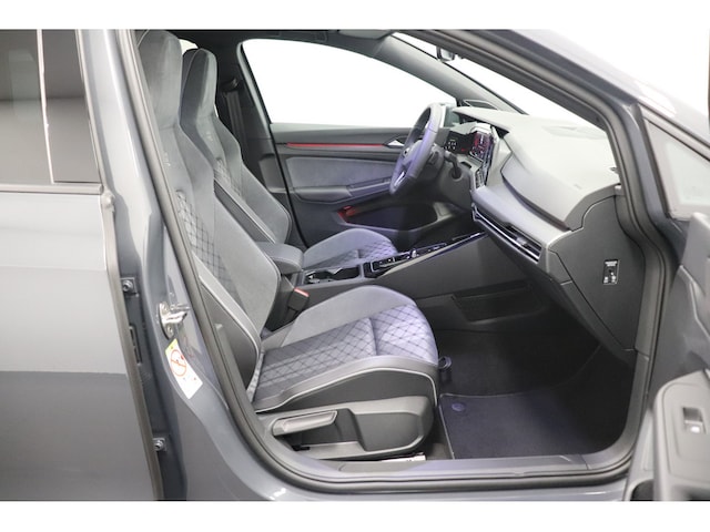 Volkswagen Golf 2.0 TDI R-Line Variant