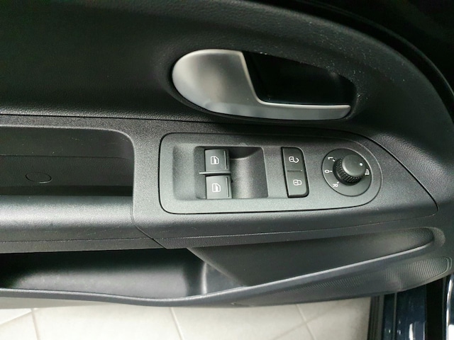 Volkswagen e-up! Plus Style