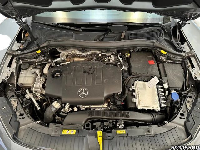 Mercedes-Benz GLA 200 AMG Line GLA 200 d