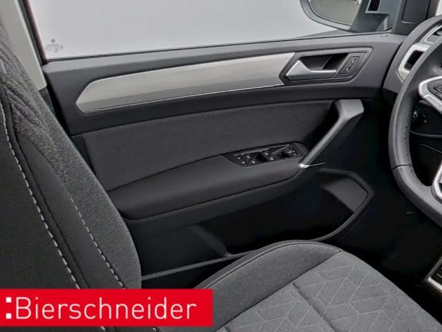 Volkswagen Touran 1.5 TSI DSG