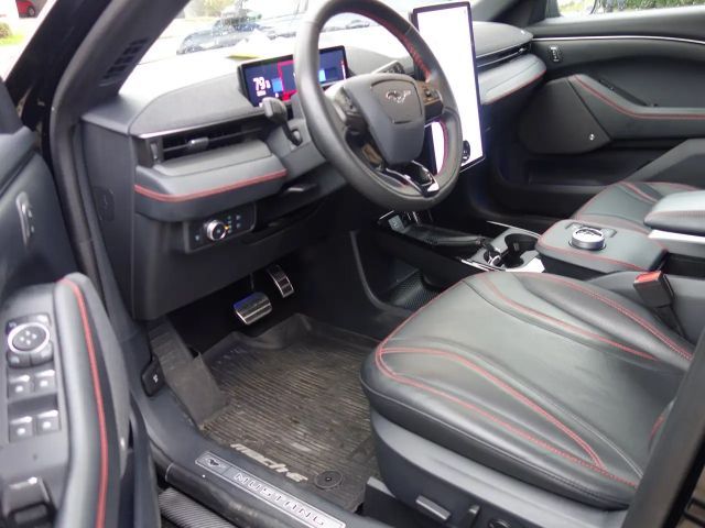 Ford Mustang Mach-E AWD