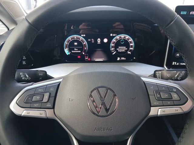 Volkswagen Golf 1.5 TSI Business Life Variant