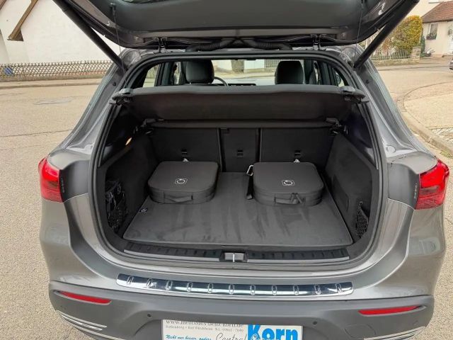 Mercedes-Benz EQA 300 4MATIC Progressive