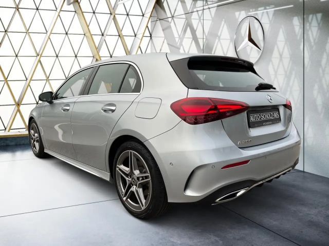 Mercedes-Benz A 200 AMG Line Guard