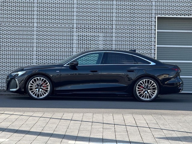 Audi A6 Quattro S-Tronic Sedan