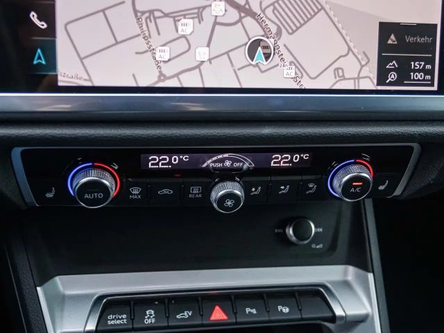 Audi Q3 S-Line S-Tronic