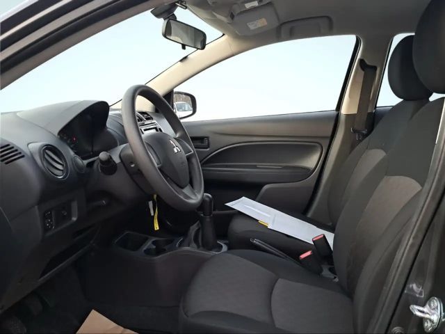 Mitsubishi Space Star Star