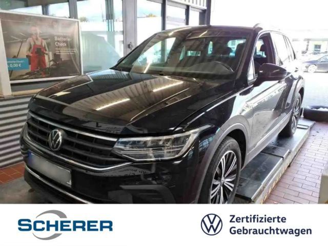 Volkswagen Tiguan 1.5 TSI DSG