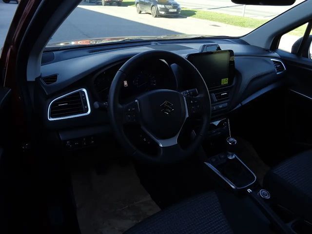 Suzuki S-Cross AllGrip Hybrid