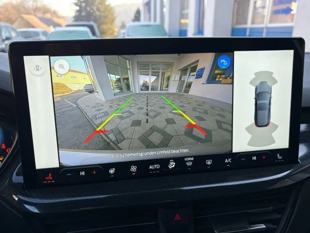 Ford Focus EcoBoost ST Line