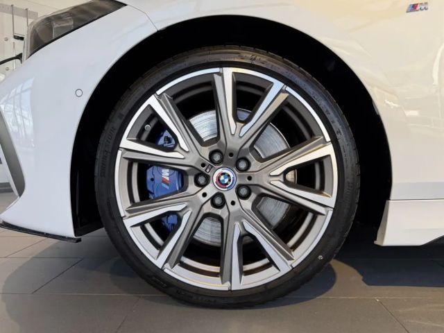 BMW 135 135i Sedan xDrive