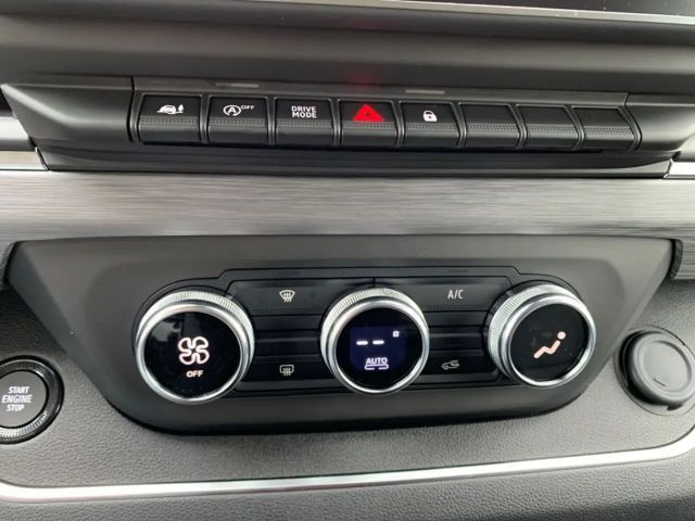 Renault Trafic Blue Combi EDC Spaceclass