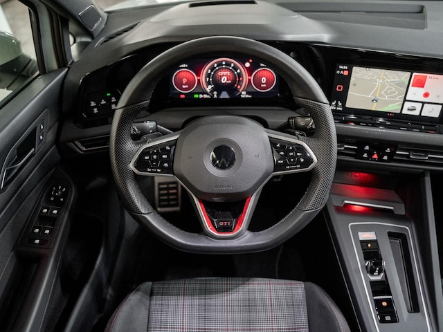 Volkswagen Golf 2.0 TSI Golf VIII