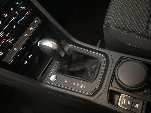 Volkswagen Touran 1.5 TSI DSG R-Line