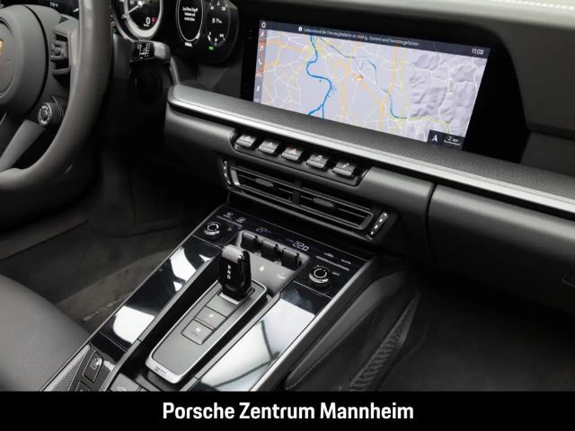 Porsche 992 4S Coupé Targa