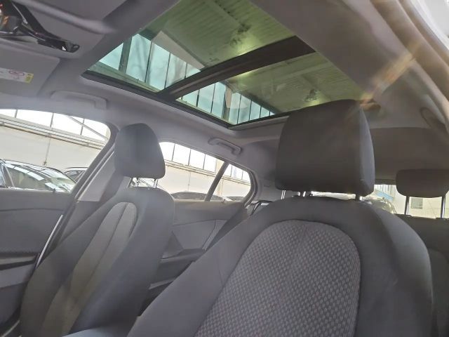 BMW 116 116d Advantage pakket Sedan