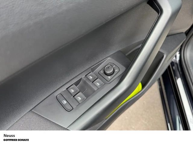 Volkswagen Taigo 1.0 TSI DSG R-Line