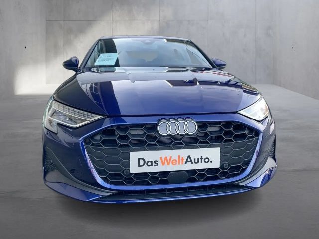 Audi A3 30 TFSI Sedan