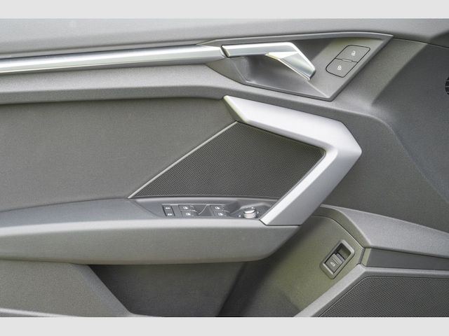 Audi A3 30 TFSI S-Tronic Sedan