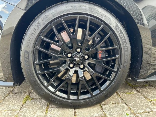 Ford Mustang Convertible GT 5.0 V8